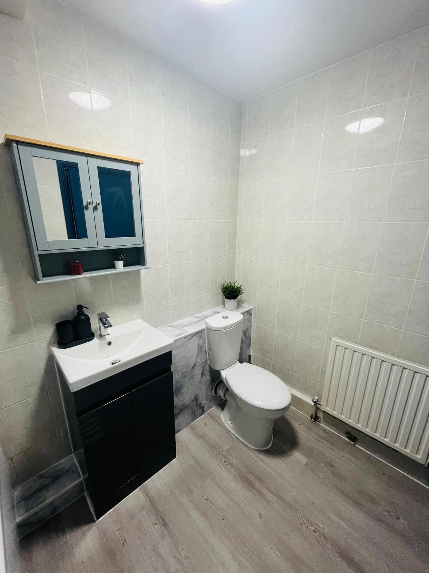 London Budget Rooms 603 외부 사진