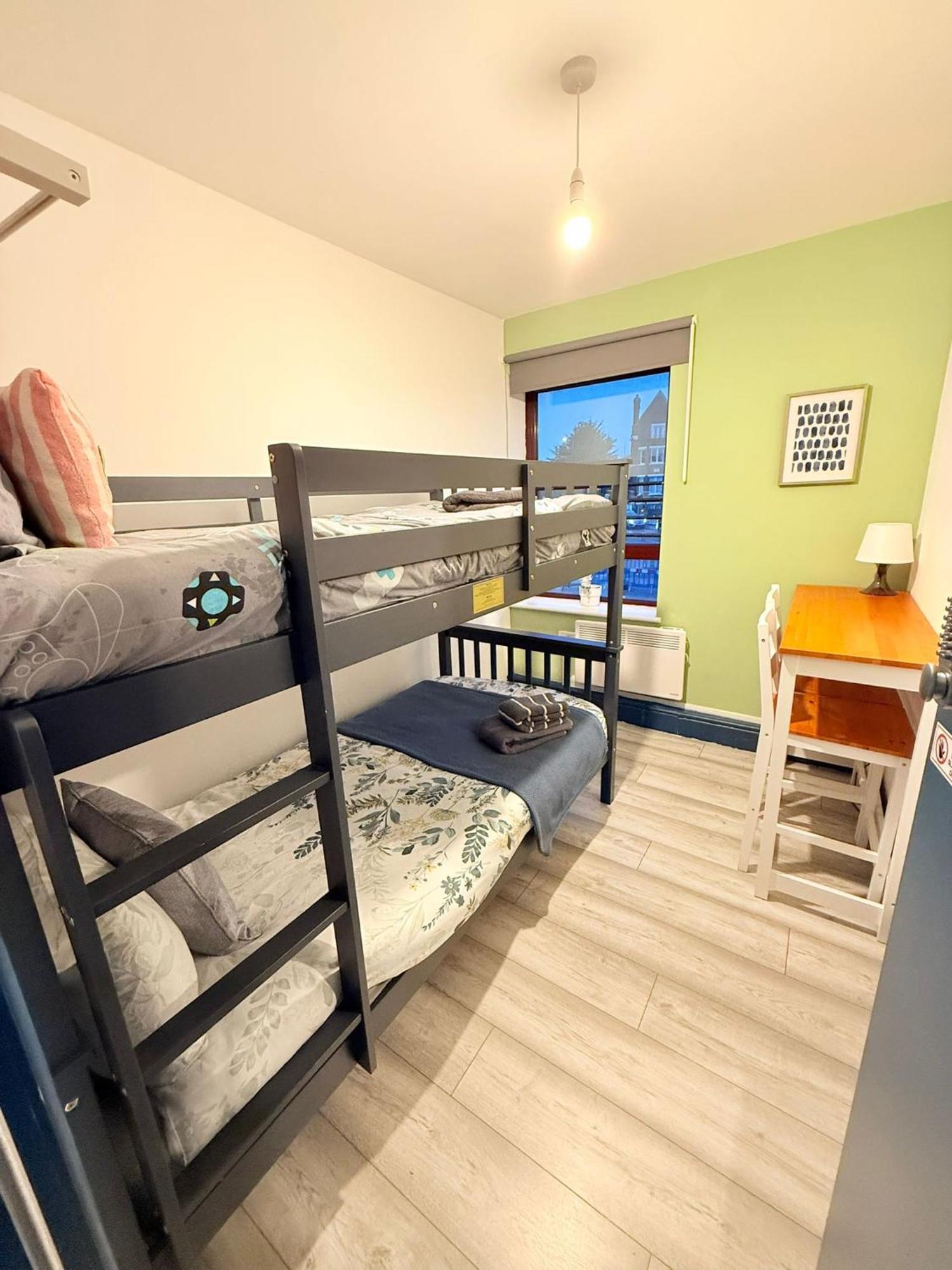London Budget Rooms 603 외부 사진